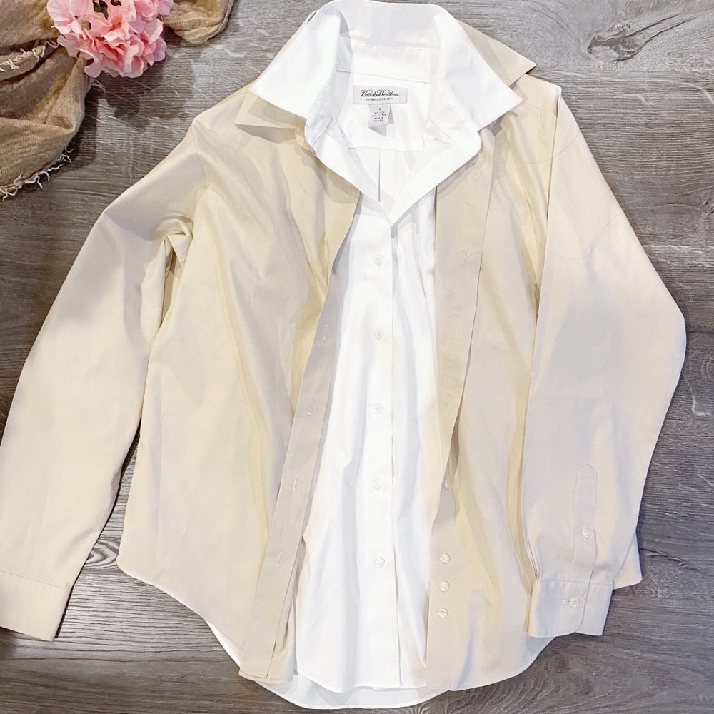 Women’s Button Down and Thin Jacket